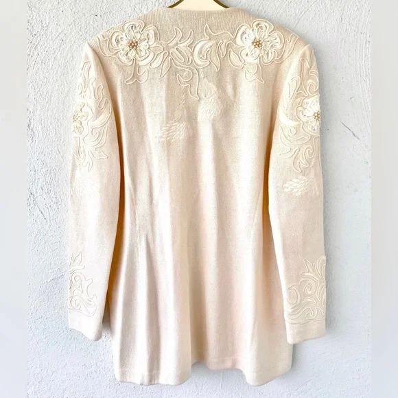 Vintage St John Knit Embroidered Cardigan // Floral Pale Pink Sweater Jacket - Picture 2 of 10